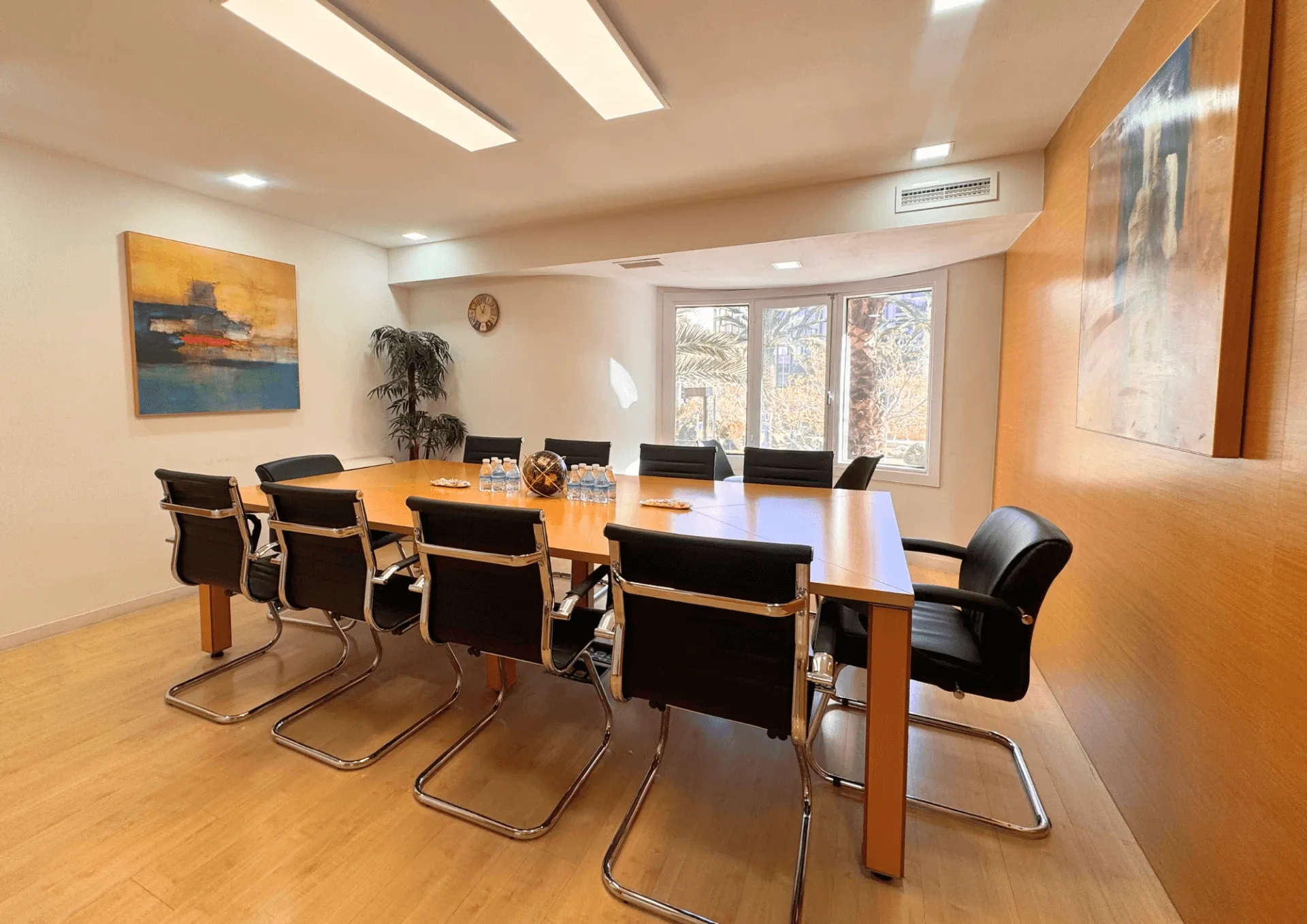 Alquiler de Salas en el centro de Alicante image 1